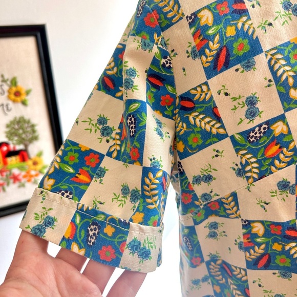 1970s Vintage Patchwork Floral Print Cotton Blouse Unisex - Picture 4 of 7